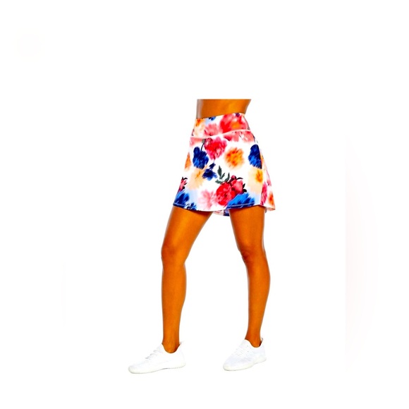 Marika Dresses & Skirts - MARIKA Ocean Wave Blurred Floral Skort Large Only worn once.